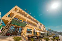 Hotel Riva Del Sole