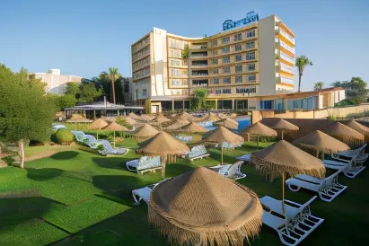 Royal Costa