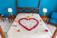 Casa Del Papa Resort & Spa Hotels near Sacred Forest