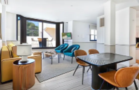 瑟塔斯緩慢套房酒店