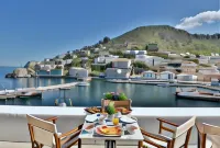 Douskos Port House Hotels in Neapolis