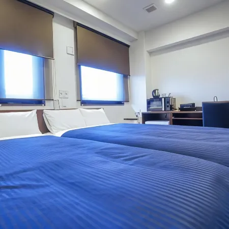 HOTEL LiVEMAX Kanazawa Ekimae Отели рядом с достопримечательностью «Концертный зал Ishikawa Ongakudo»