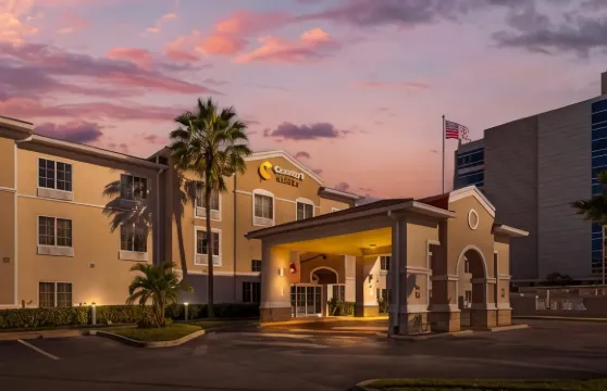 康福特套房市中心