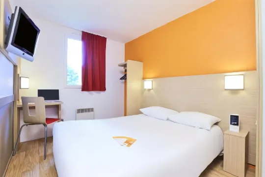 Premiere Classe Pau Est - Bizanos Hotels in Bizanos