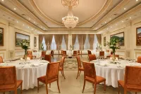 Swiss Diamond Hotel Prishtina - parking