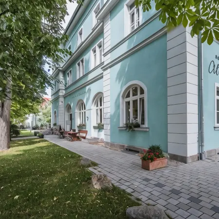 Riemhofer Alter Schlachthof Отели рядом с достопримечательностью «Арена «Донау»»