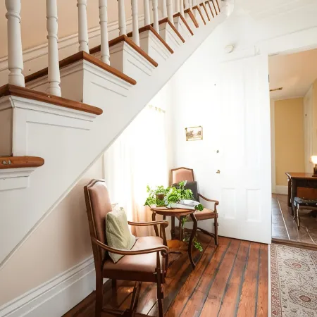Hostel Auberge Nola Отели рядом с достопримечательностью «Тулейнский университет»