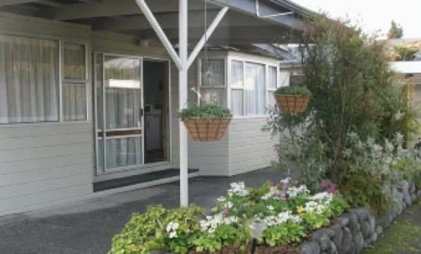 Tongariro River Motel