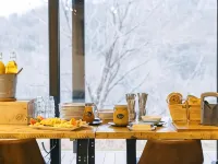 บัลเนีย โฮเทล โรงแรมในโบรมองต์