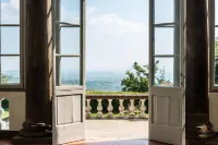 Tenuta Guinigi Antico Borgo di Matraia - Exclusive Holidays Apartments & Pool - Romantic