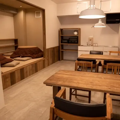 Guesthouse Akicafe Inn Hoteles cerca de Estación de tren de Hiroshima