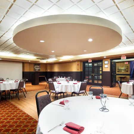 Holiday Inn HINTON by IHG