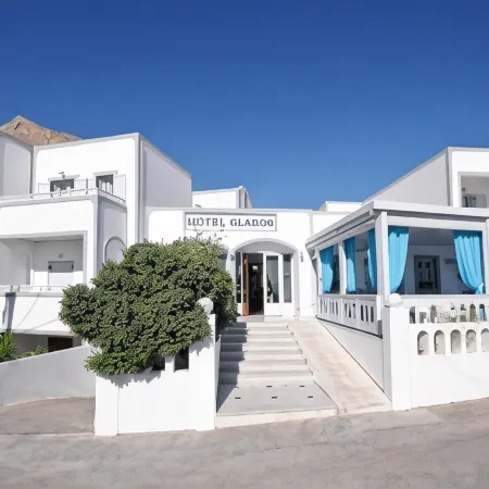 Glaros Hotel