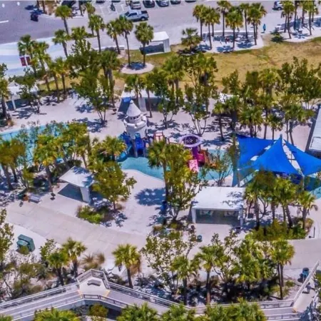 Ideal location Siesta Key