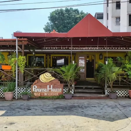 Panama House Bed & Breakfast