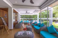 Dhiguveli Maldives Hotels in Nalaguraidhoo