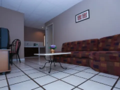 價之星旅館 邦阿西楠酒店