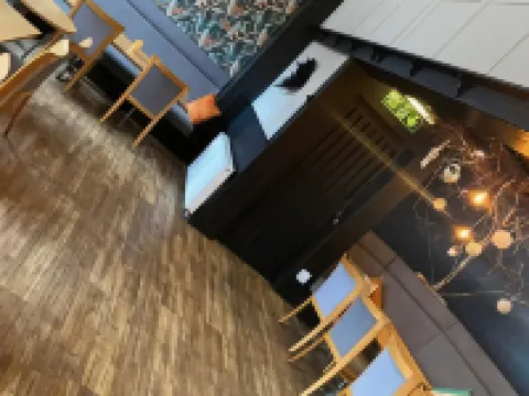 ザ ベアー オン ザ スクエア ミロムのホテル