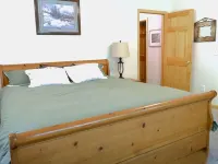 Uniquely Alaskan Vacation Home Hotels in Fishhook
