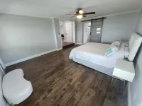 Lake House on the LEGOLAND Chain-of-Lakes with Private Pool, Beach and Boat Dock 윈터헤이븐 호텔