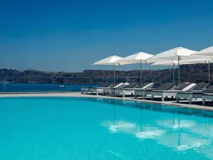 Acroterra Rosa Luxury Suites & Spa
