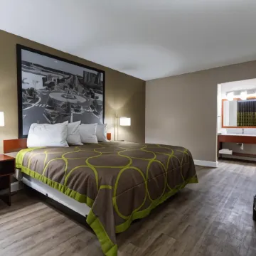 Super 8 by Wyndham Goldsboro