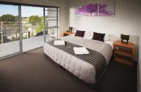 Charlestown Executive Apartments Hotels in Warners Bay