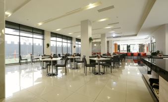 Hua Xiang Hotel-Qishan