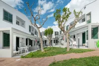 Sant Joan Apartaments - Adults Only Hotels in Cala en Blanes