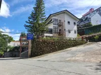 Giraffe Boutique Hotel Hotels near Good Shepherd Convent