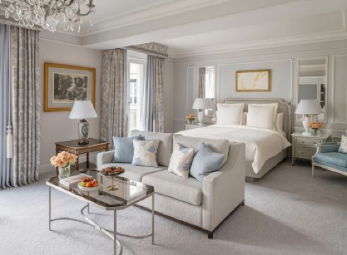 Four Seasons Hotel George V Paris