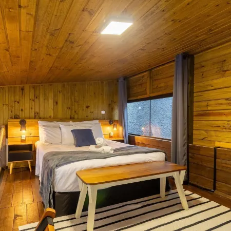 Your Getaway in Florianopolis, Just Minutes From the Beach NDE Отели рядом с достопримечательностью «Кампече»