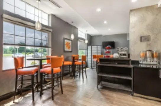 Best Western Plus Cowetas 1st Hotel