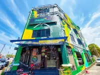 Salaam Suites Hotel - 2-Star