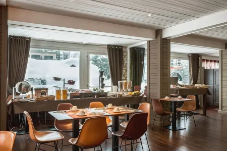 Hotel Ormelune Отели рядом с достопримечательностью «Val d'Isère»