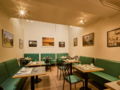 La Caravelle Hotels in Riom