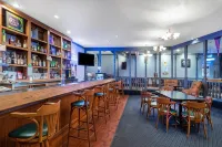 Days Inn & Suites by Wyndham Clovis
