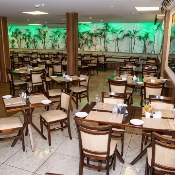 Casa Nova Hotel Отели рядом с достопримечательностью «Лестница Селарона»