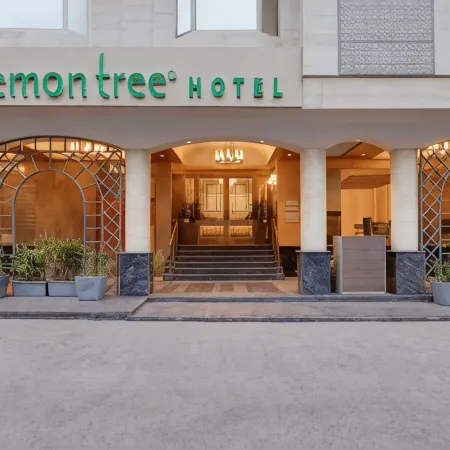 Lemon Tree Hotel Bhopal Отели рядом с достопримечательностью «Taj Mahal Palace»