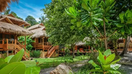 Ten Moons Lipe Resort