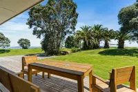 Sunset Motel Hotels in Thames