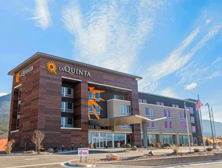 La Quinta Inn & Suites by Wyndham Cedar City