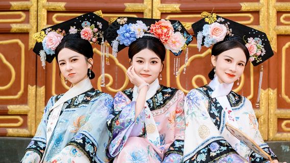 Best china Photoshoot with Local Photographer 2026 | Trip.com