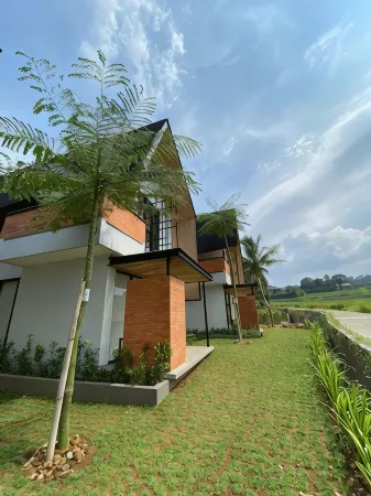 Lenirra Villa & Resto