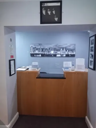 利物浦酒店