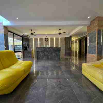 Raspberry Breeze Daman Others