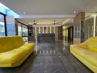 Raspberry Breeze Daman Hotel a Valsad