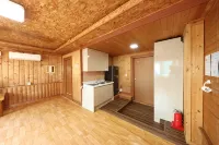 Jaebudo Hadoji Pension Hotels near Chebu-do