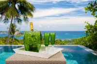Overthemoon Luxury Pool Villas - 5-Star