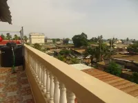 Spacious apartment - covered panoramic terrace with ocean breeze!